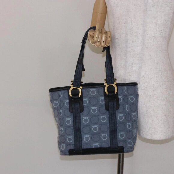 Salvatore Ferragamo Gancini Tote Bag Canvas Blue Gold Auth 139532 - Picture 3 of 16